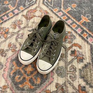 Olive Green Leather Converse Low Tops sz 9
